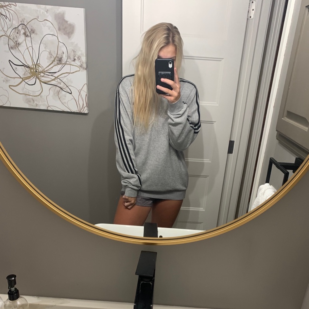adidas crewneck